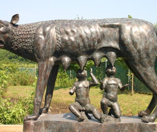 Capitoline Wolf / Romulus & Remus Large