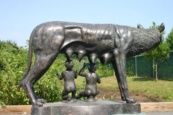 Capitoline Wolf / Romulus & Remus Large
